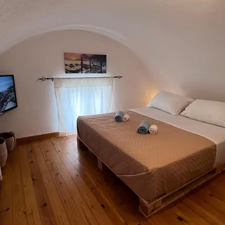 Sertis Santorini Apartment *